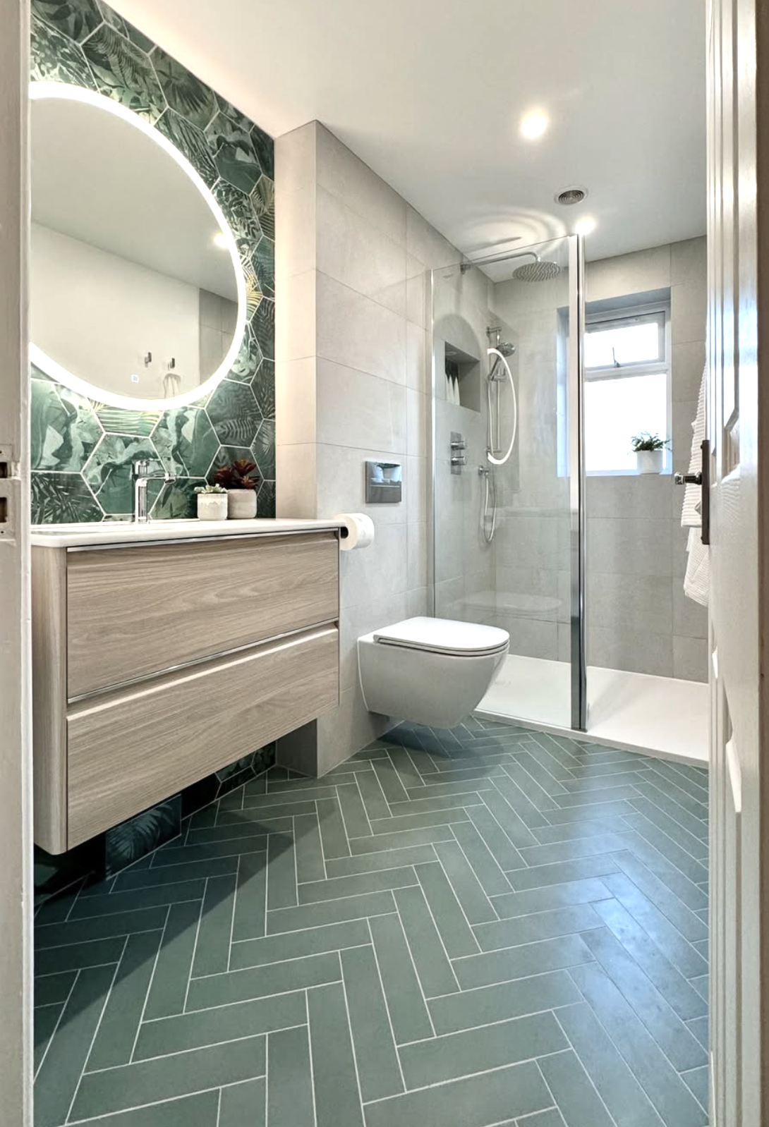 shower room - controlled colour - Photo 1